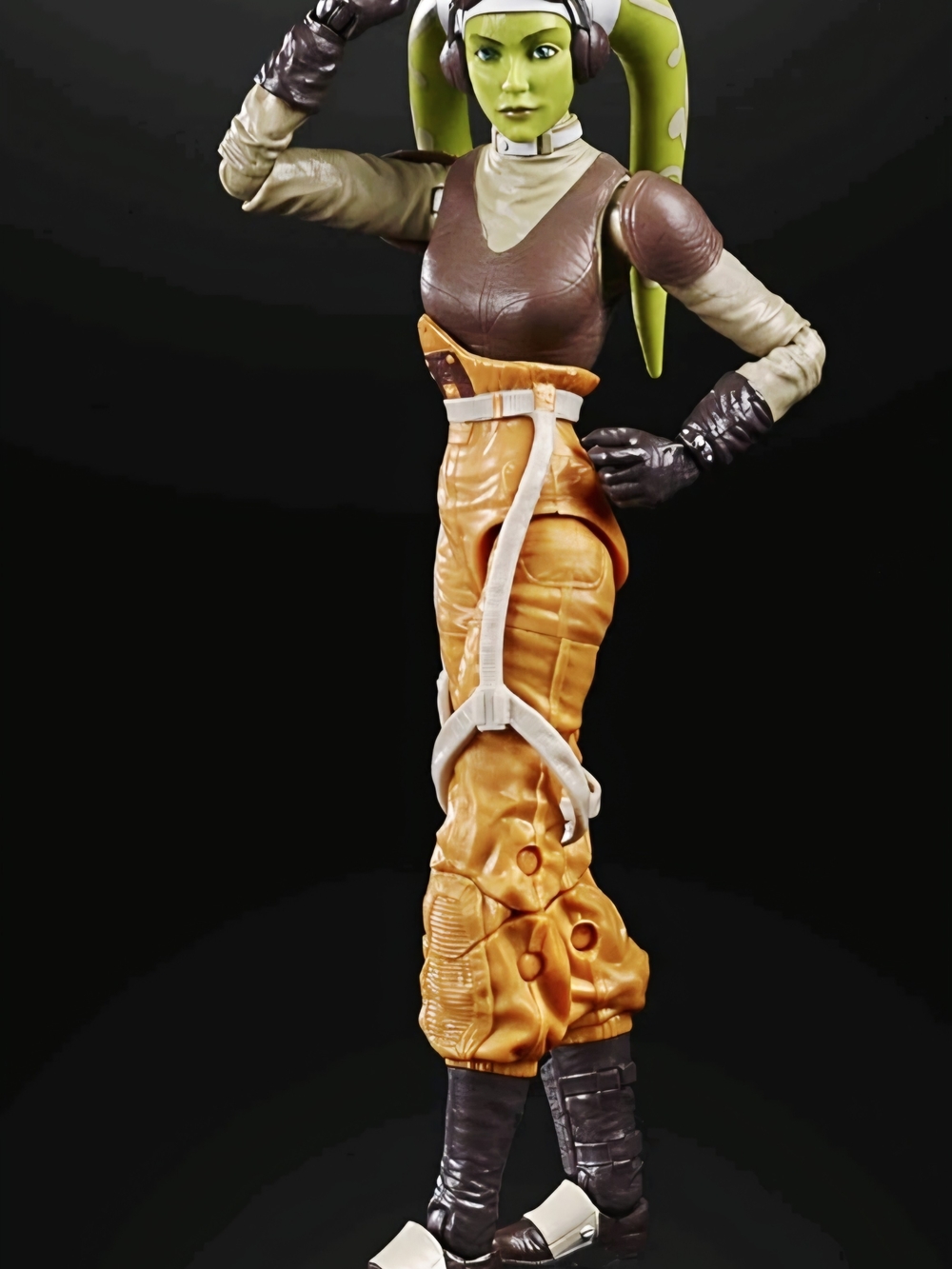 Star Wars The Black Series Hera Syndulla Action Figure - Green & Orange - Picture 7 of 8